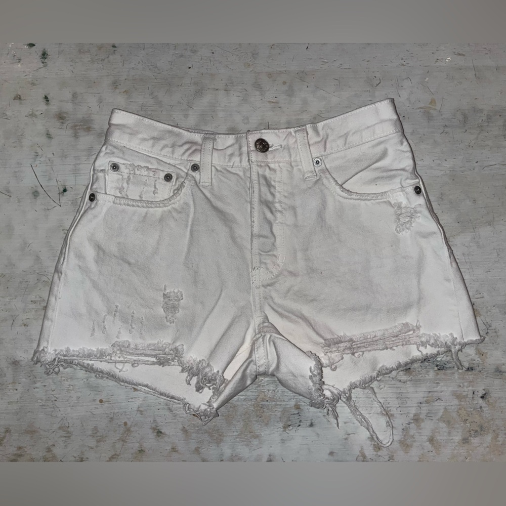 We The Free White Hidden Button Fly Cut Off Denim Shorts | size 25
